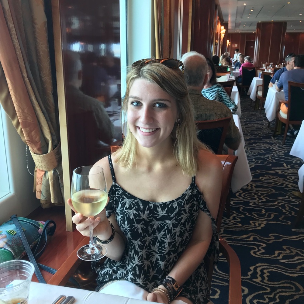 Meet your Posher, Brooke